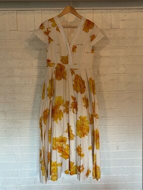 Vintage Style Yellow Floral Print and Lace Trim Midi Dress Flowy Boho Cotton